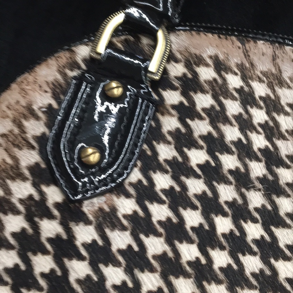 Cole Haan Houndstooth Patent Leather Bag & Wallet - Picture 5 of 13